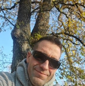 Meet your Posher, Aaron